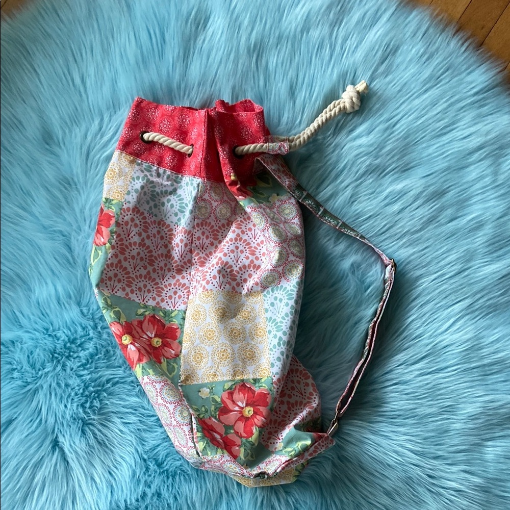 THE PIONEER WOMAN BEACH BAG PATCHWORK PATTERN